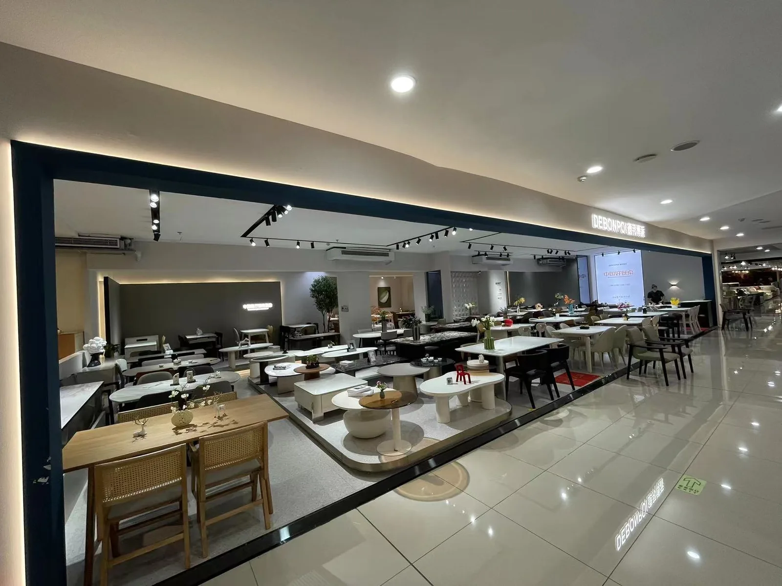 德邦博派(集美家居店)门店实景